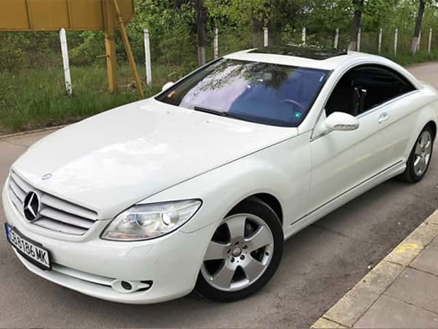 Инфинити QX70 луксозен джип под наем, наличен само при нас Mercedes CL550 под наем за абитуриентски бал